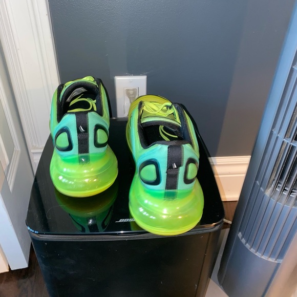 AirMax 720 for sale - Picture 3 of 4
